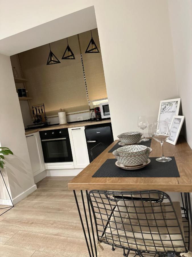 4Seasonsgea , Deluxe Studio , City Centre , Tiranë Eksteriør bilde